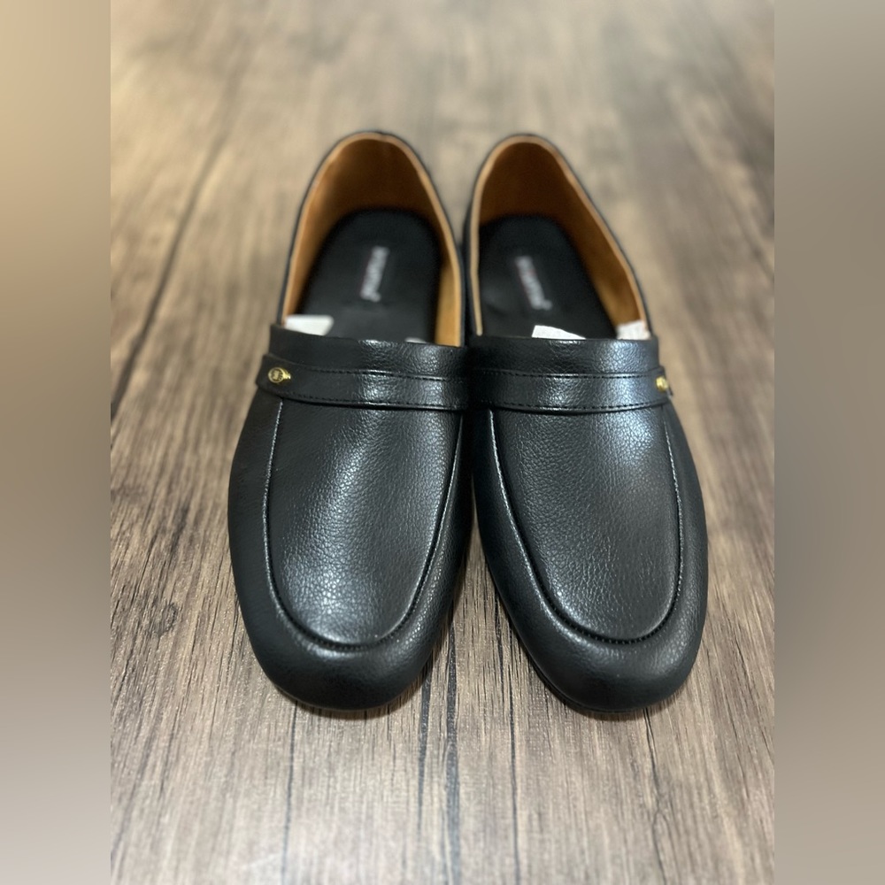 NWOT Botany 500 Leather Loafer With Original Box